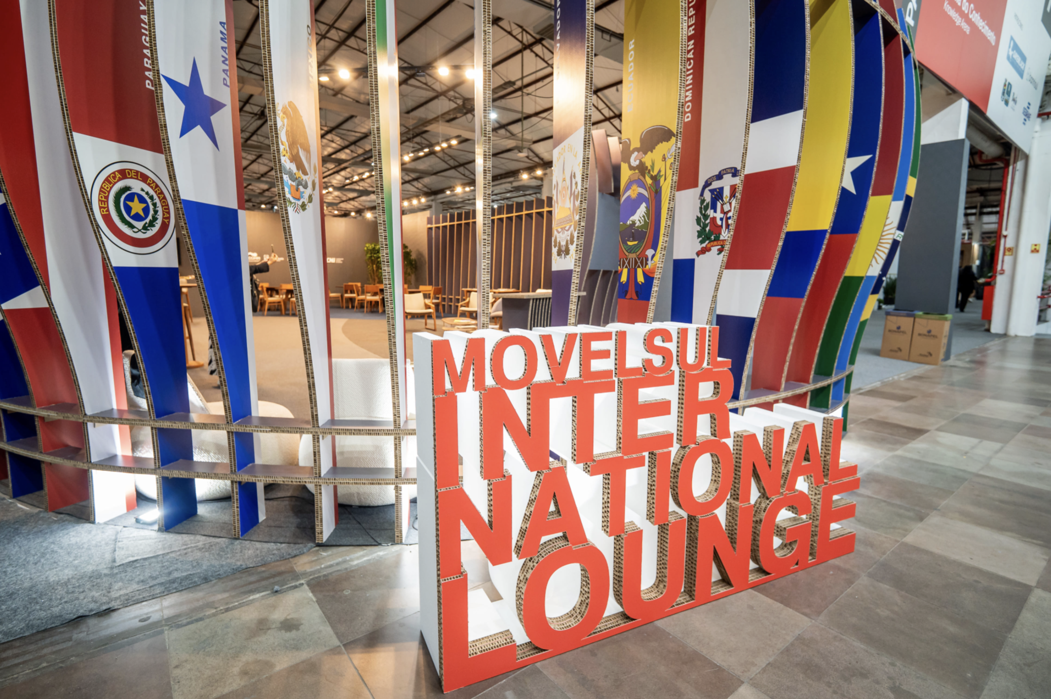 Movelsul International Lounge for international furniture sourcing buyers in Brazil